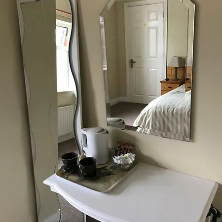 Derreen Tighue House Penzion *