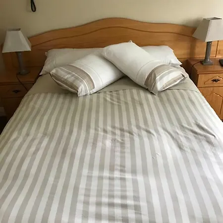 Derreen Tighue House